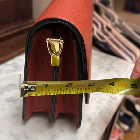 Jenn and Co Crossbody purse - Picture 9 of 9